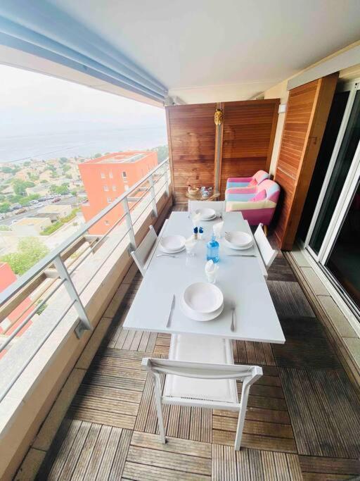 Appartement Luxueux T3 Piscine Et Vue Somptueuse Sète
